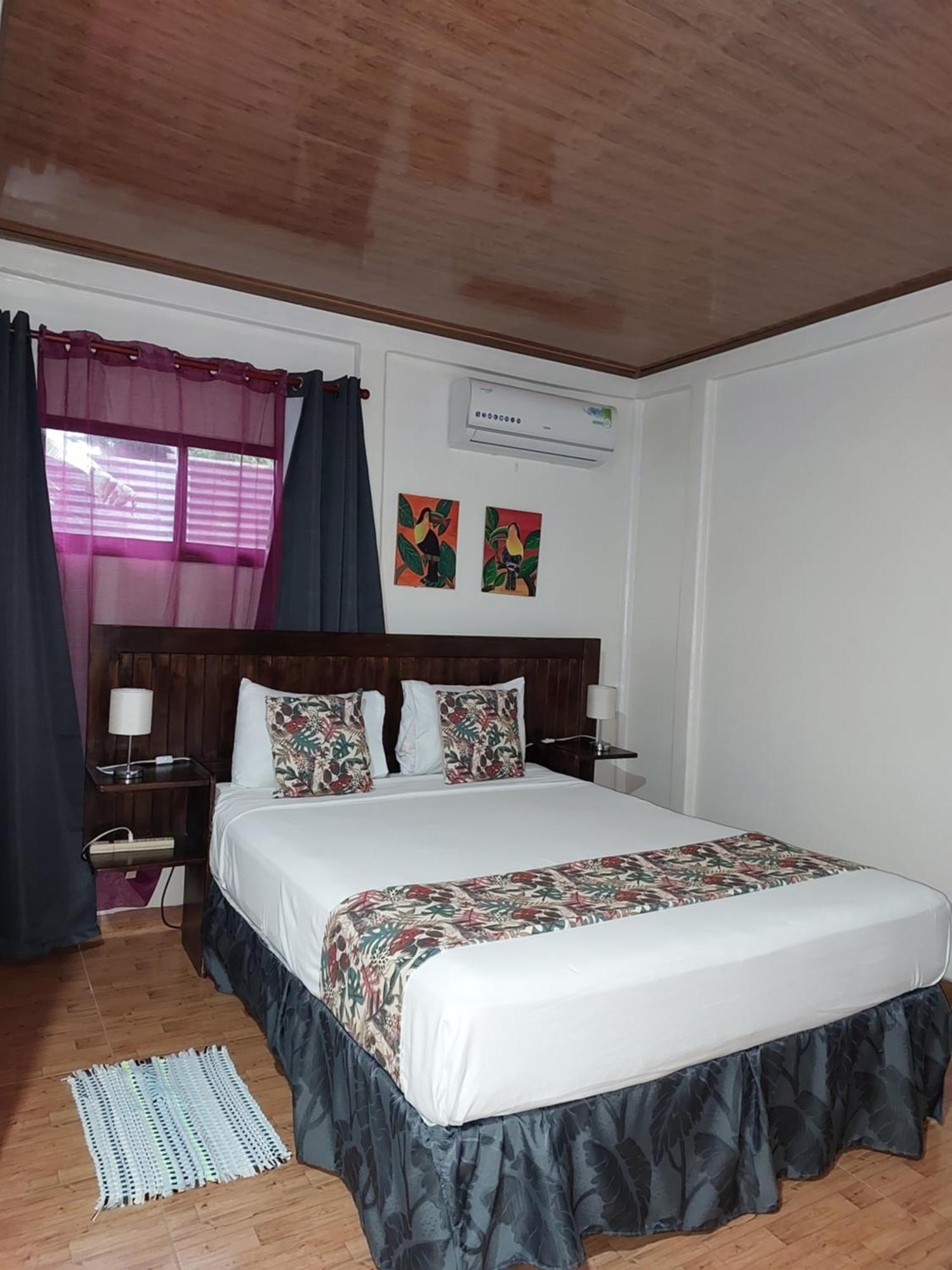 Chinitas Eco Lodge Tortuguero Exterior photo