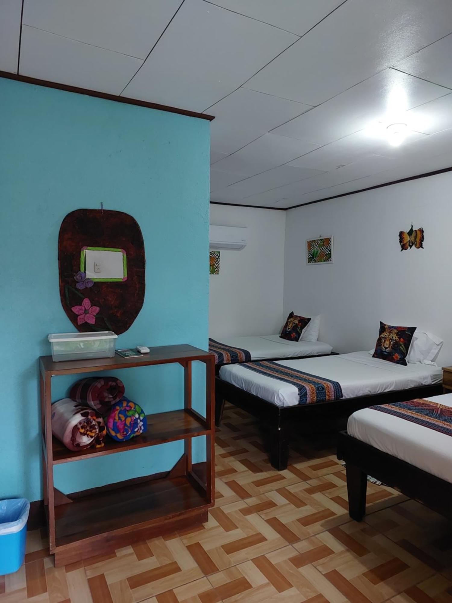 Chinitas Eco Lodge Tortuguero Exterior photo